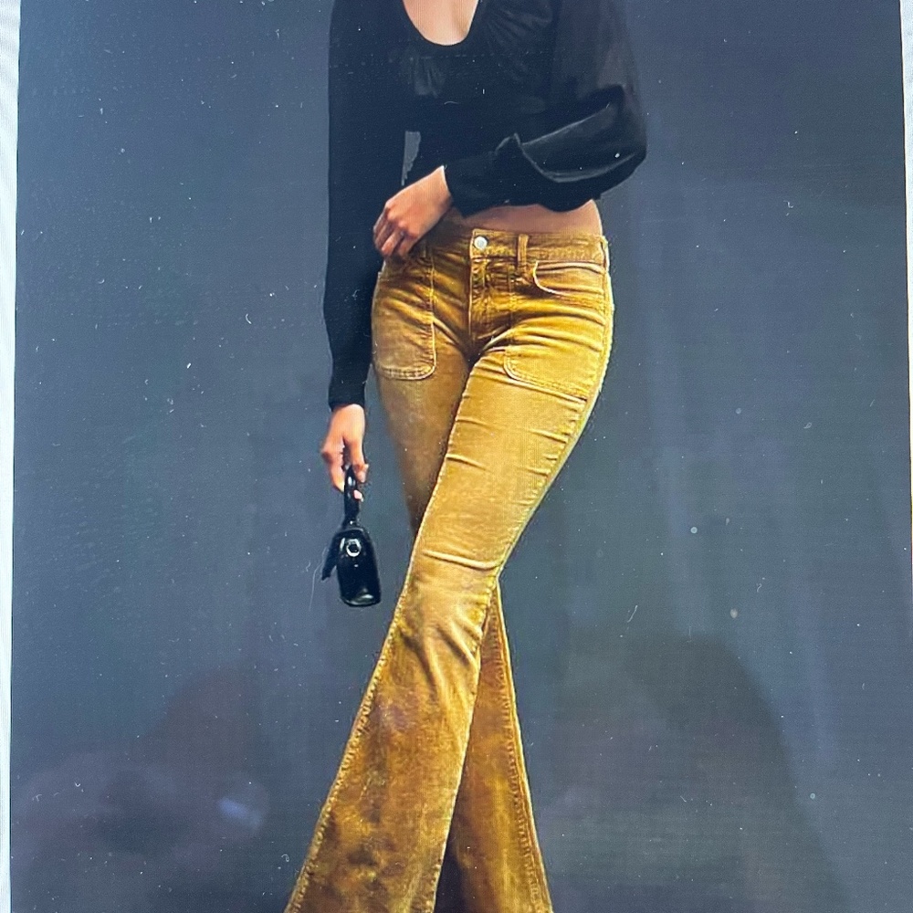 New Anthropologie Pilcro The Icon Flare Corduroy Jeans Chartreuse Size 24